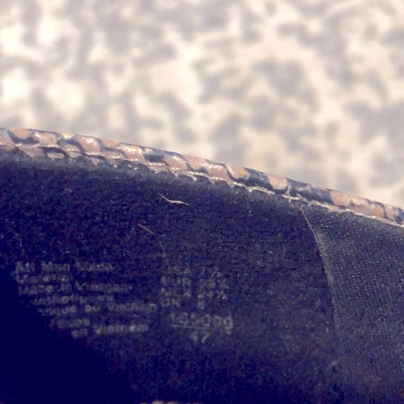 Fioni, Size 7.5, Snakeskin Wedges - Picture 5 of 5